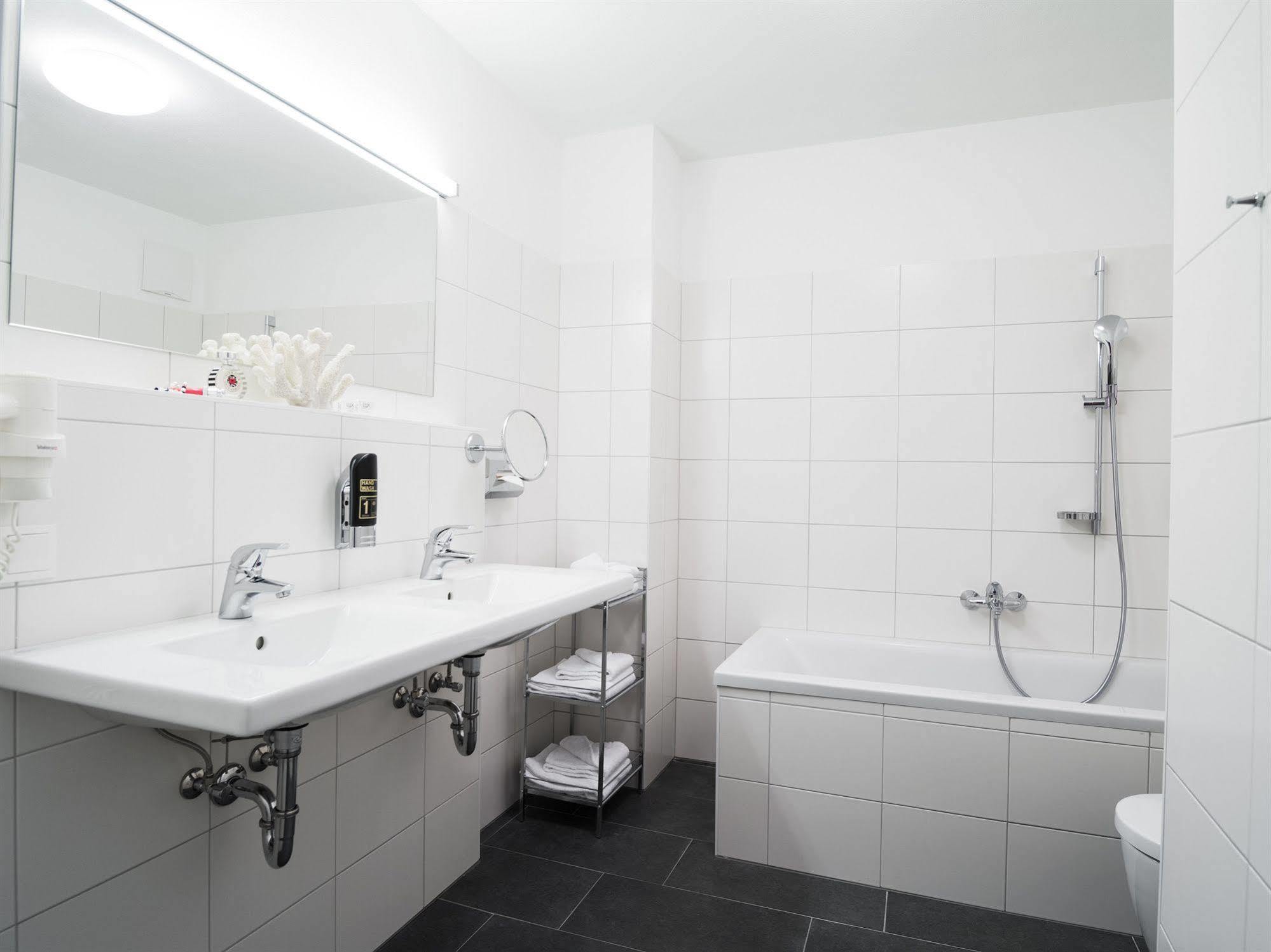 Alpenparks Chalet & Apartment Areitxpress ツェル アム ゼー エクステリア 写真